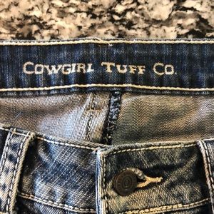 Cowgirl Tuff Co Women’s Jeans size 32 x 36